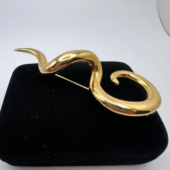 Sculptural Spring Gold Plate Brooch - Picture 3 of 5